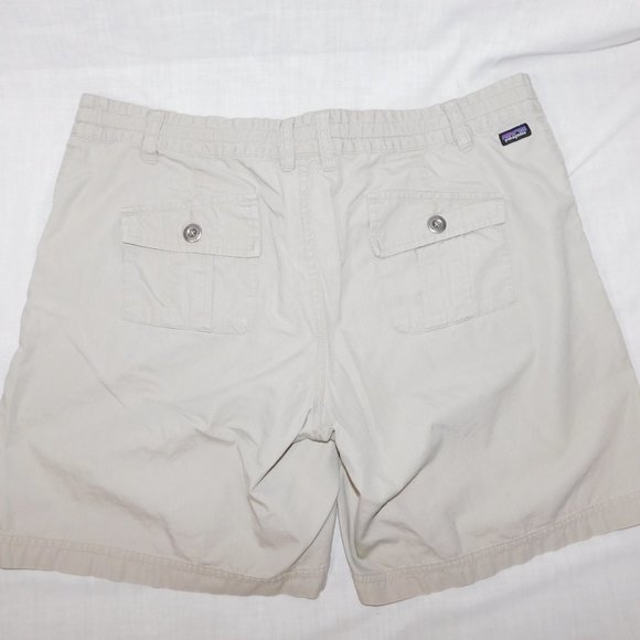 Patagonia Womens 12 100% Organic Cotton Casual 7" inseam khaki Shorts - Picture 5 of 8